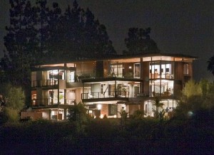 [Photos] Check Out Justin Bieber's 10.9 Million Dollar Mansion!