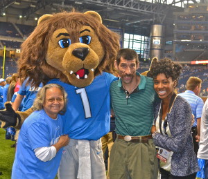 Gloria, Roary, Johnny and I pregame on the sideline!