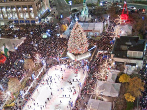 detroit-campus-martius-christmas